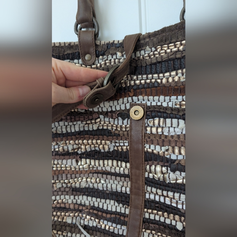Chindi Rug Bag Tote In Brown Metallic View 2